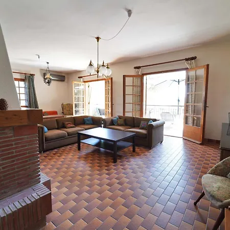 Villa Petrino Palaiontsiflikion
